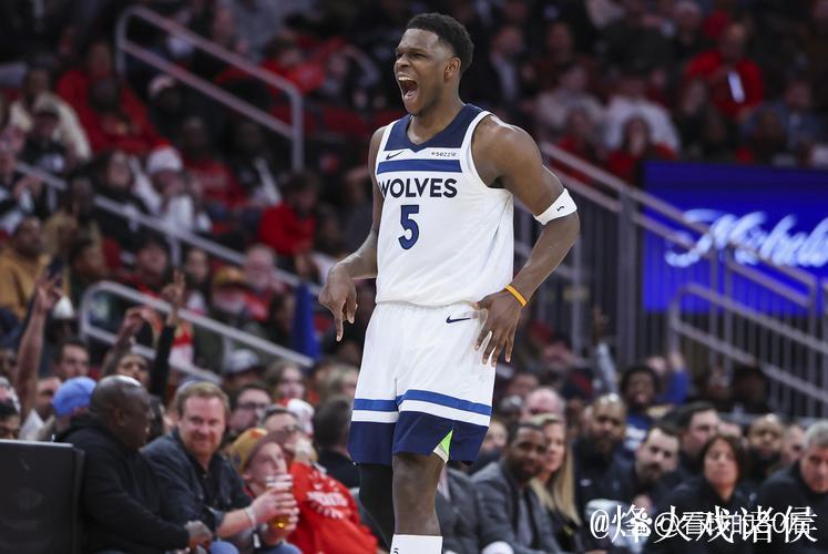 爱德华兹空砍40+9 太阳客场险胜森林狼 爱德华兹空砍40+9 太阳客场险胜森林狼